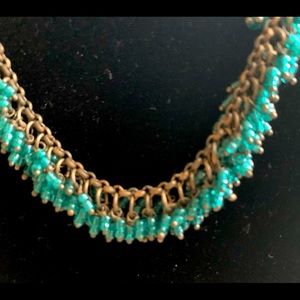 NWOT teal beaded necklace
